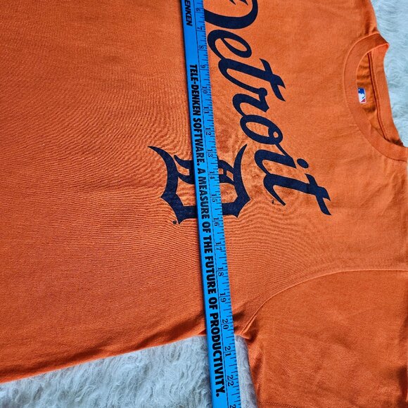 Genuine Merchandise Detroit Tiger Man's Orange Logo Graphic Crew Neck T-Shirt M - Picture 4 of 8